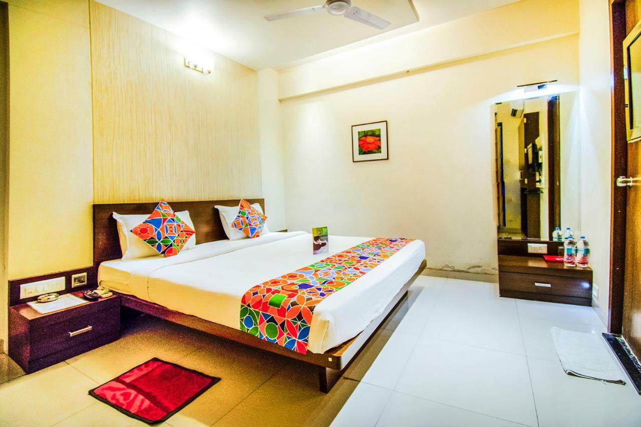 Eco Inn Poona Buitenkant foto